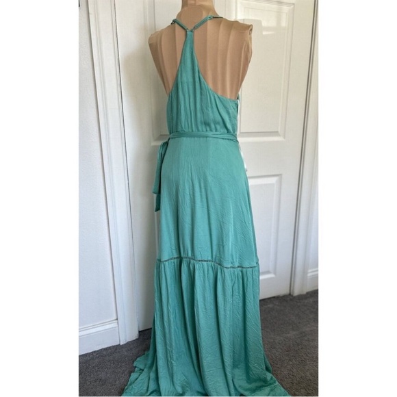 The Jersey Diaries Embroidered Tahiti Wrap Dress - Picture 4 of 5